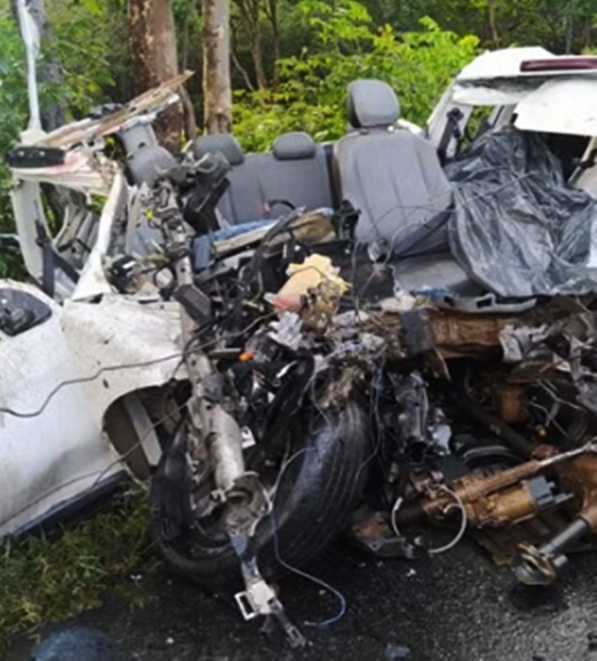 Sergipanos morrem em acidente com caminhão na Bahia
