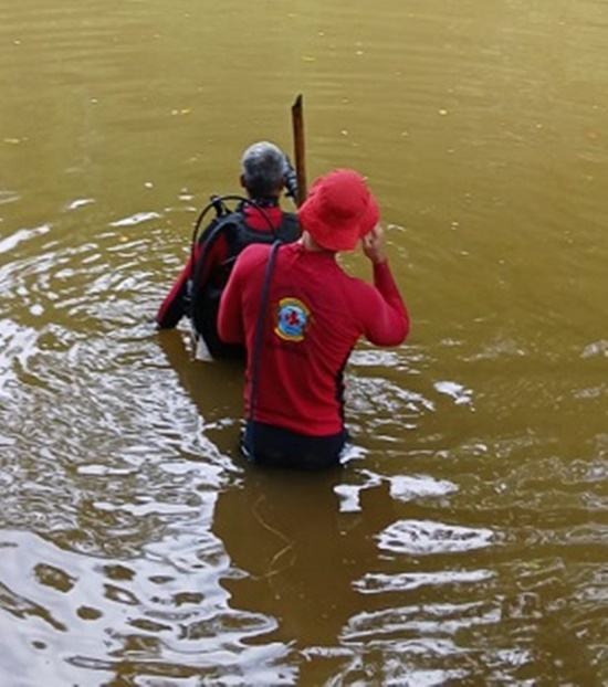 Irmãos morrem após afogamento no rio Vaza-Barris em Itaporanga