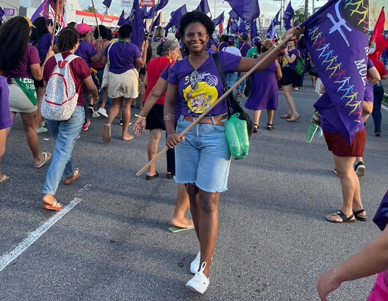 Carine de Jesus representa Sindseme na Marcha Mundial das Mulheres em Natal