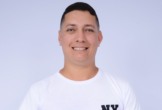 Jovem Lázaro Melo se destaca por liderança e luta em prol da juventude universitária de Estância